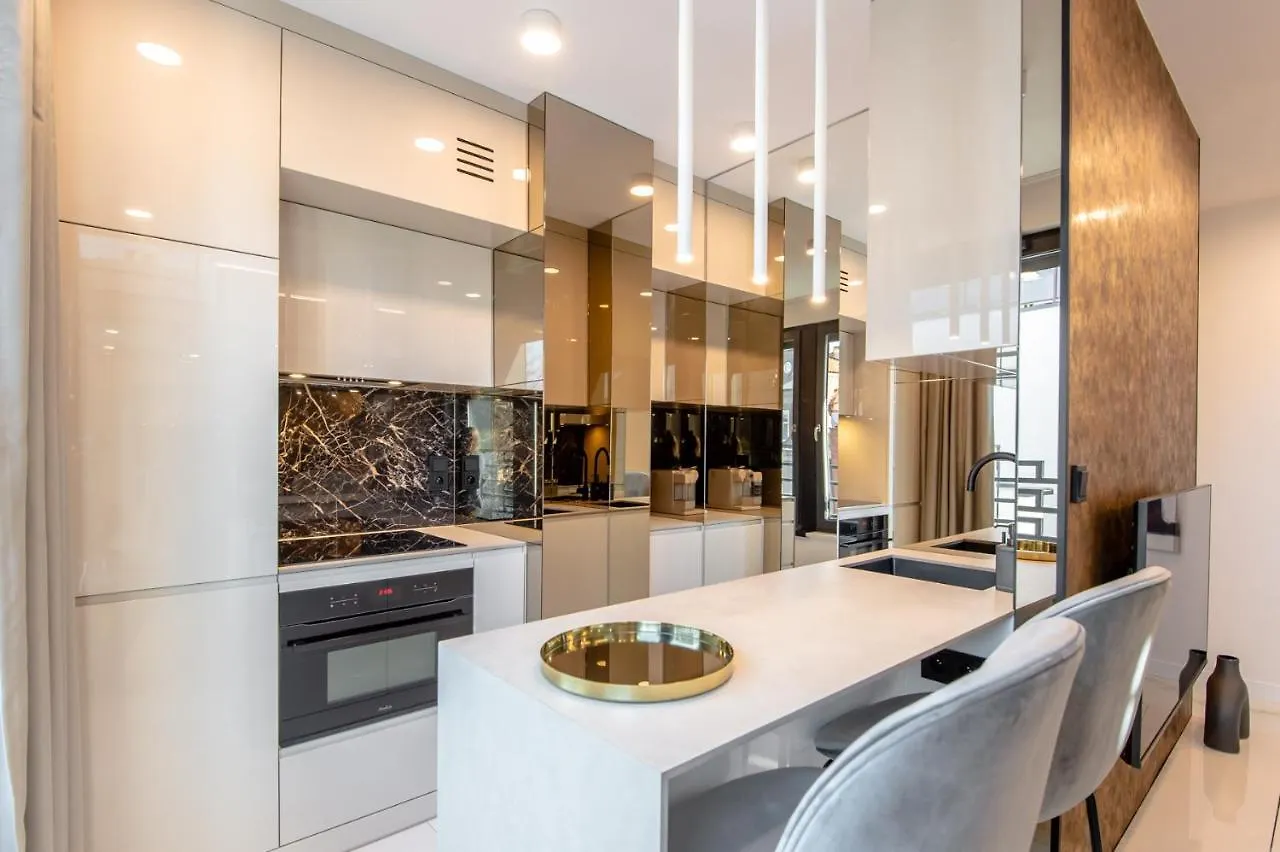 Super-Apartamenty Vip Jacuzzi II Poznań Lägenhet