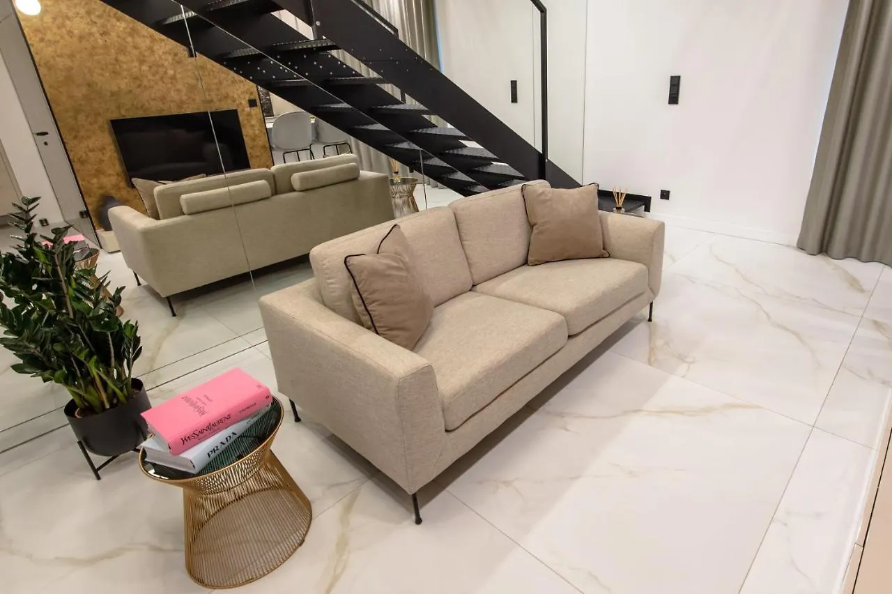 Super-Apartamenty Vip Jacuzzi II Poznań 0*,  Polen